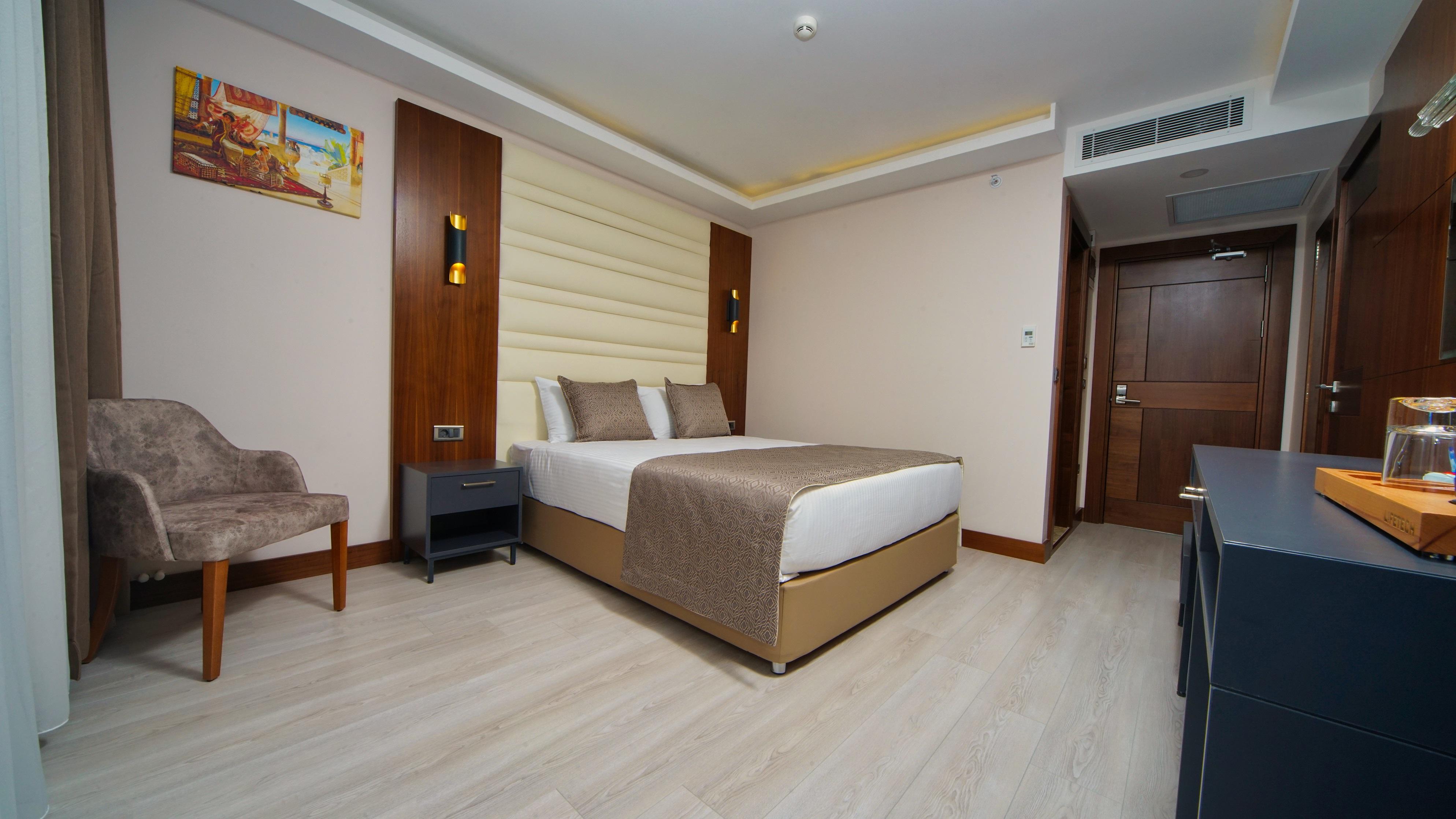 My Dream Hotel