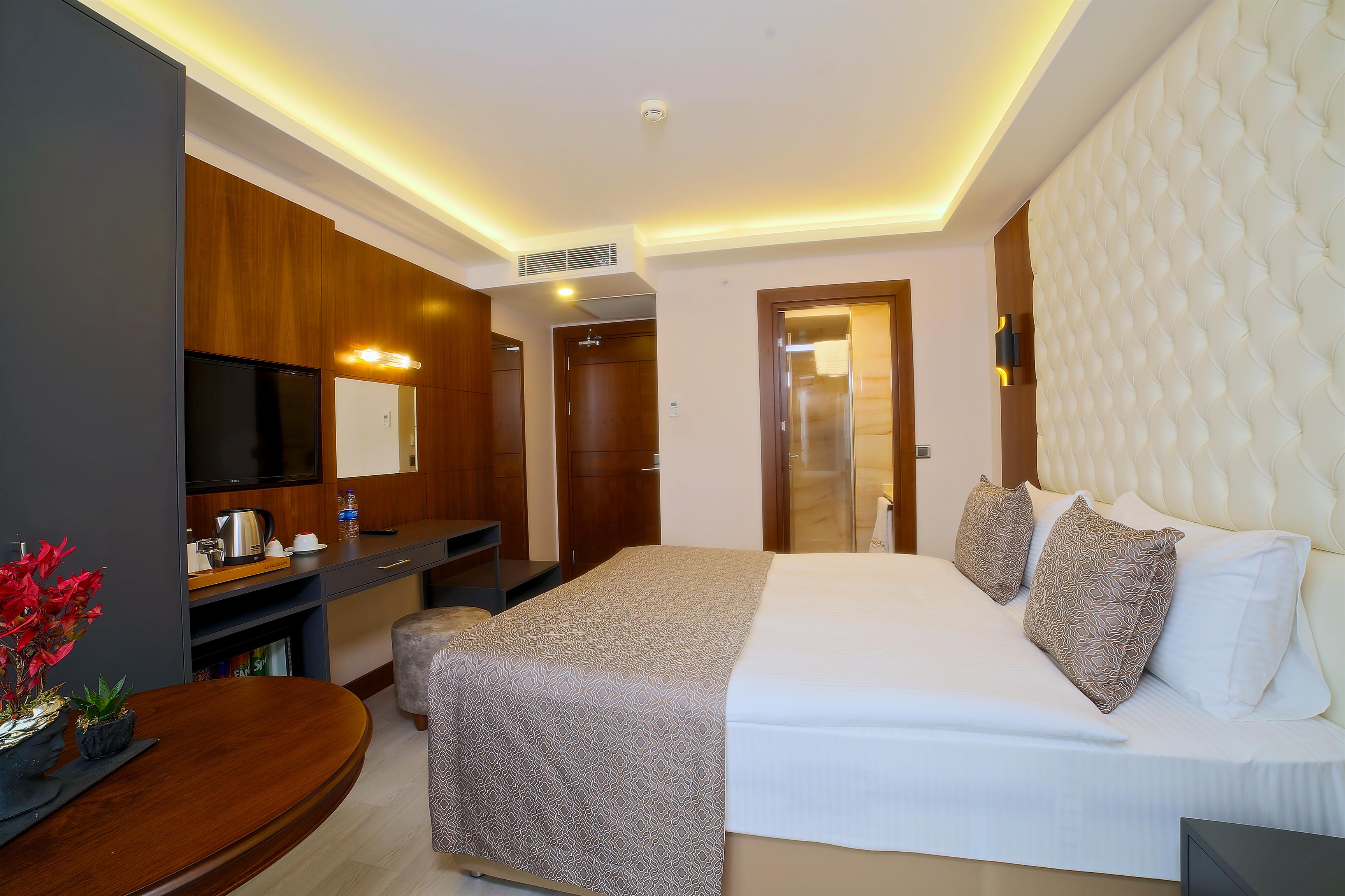 My Dream Hotel 4*